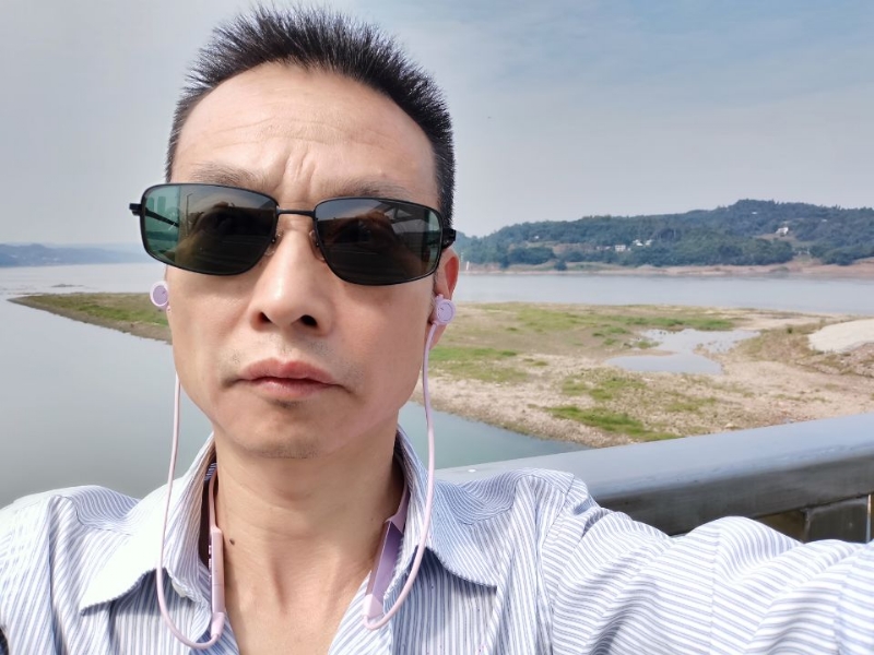 猪哥哥的第一张照片--宜宾残疾人相亲网